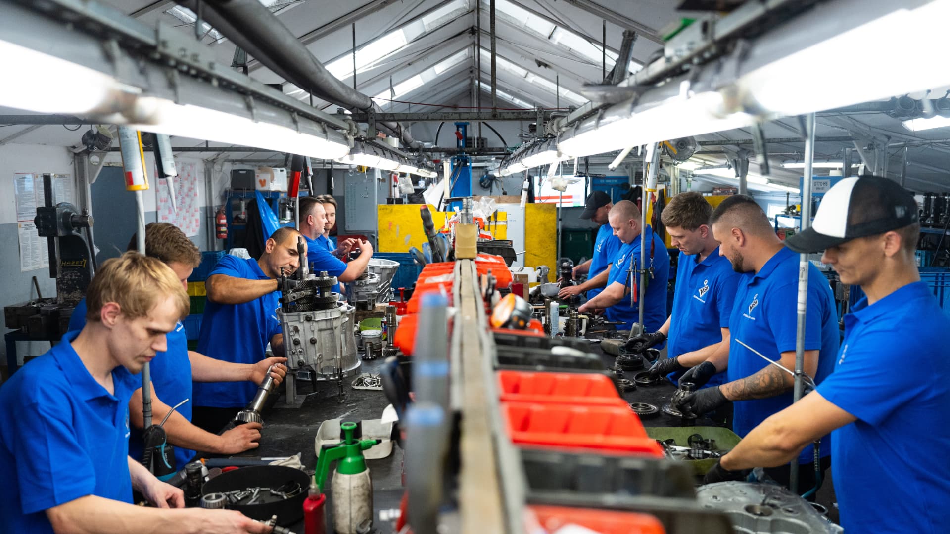 Our team of mechanics